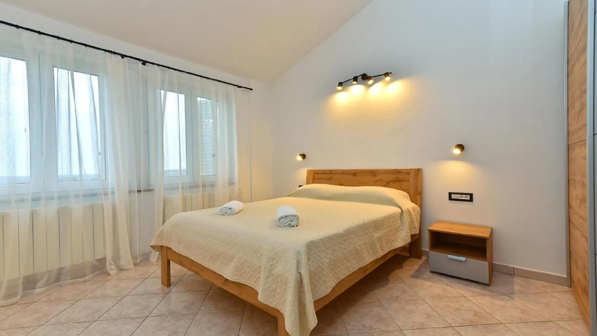 Apartment Ferienwohnung Fuer 4 Personen Ca 50 Qm In Galizana, Istrien Istrische Riviera