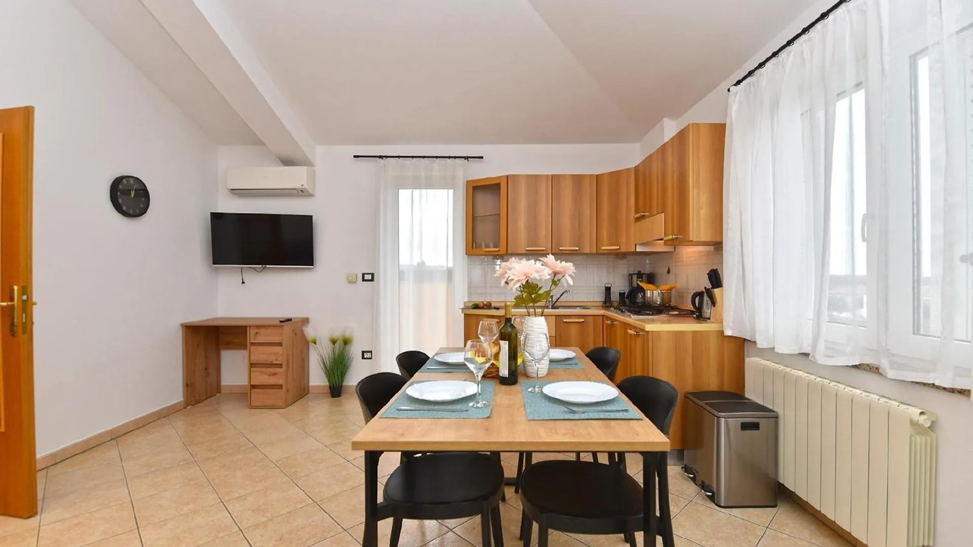 Ferienwohnung Fuer 4 Personen Ca 50 Qm In Galizana, Istrien Istrische Riviera Lägenhet